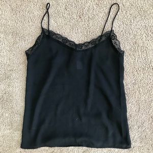 Black H&M tank with lace trim 🖤